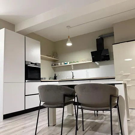 Apartament Modern Scandinavian Kodra E Diellit 2 Tirana